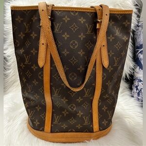 Louis Vuitton GM Bucket Bag